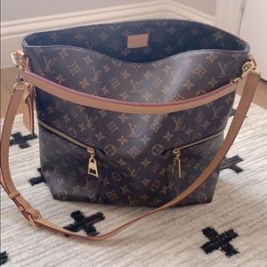 Louis Vuitton Melie handbag